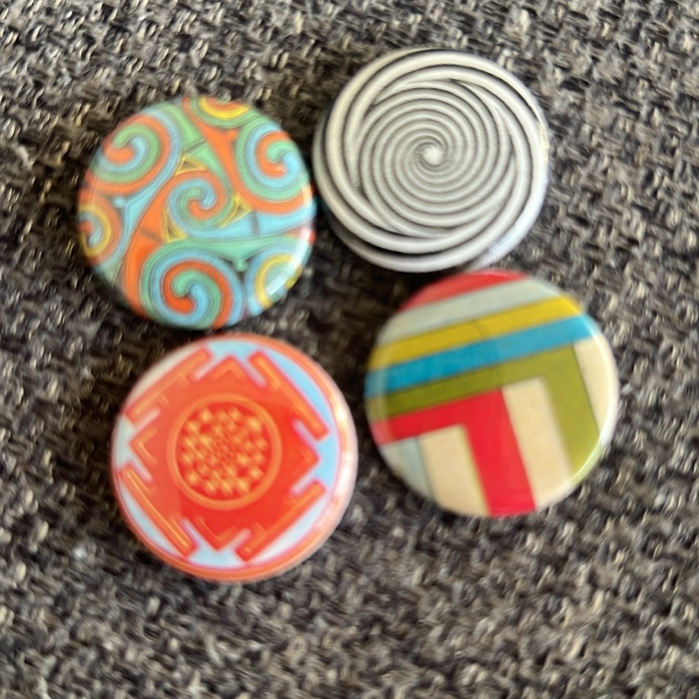 Psychedelic Pin Set - Picture 4 of 5